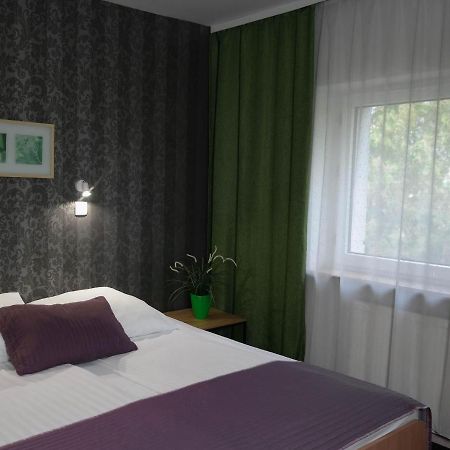 Hotel George 나다르진 외부 사진