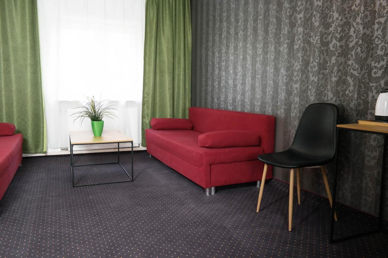 Hotel George 나다르진 외부 사진